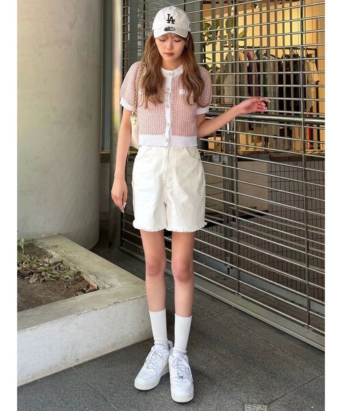 CALNAMUR（カルナムール）の「デニムショートパンツ（デニムパンツ・レディース・ブルー/ホワイト・SMALL/MEDIUM）」の12枚目の写真