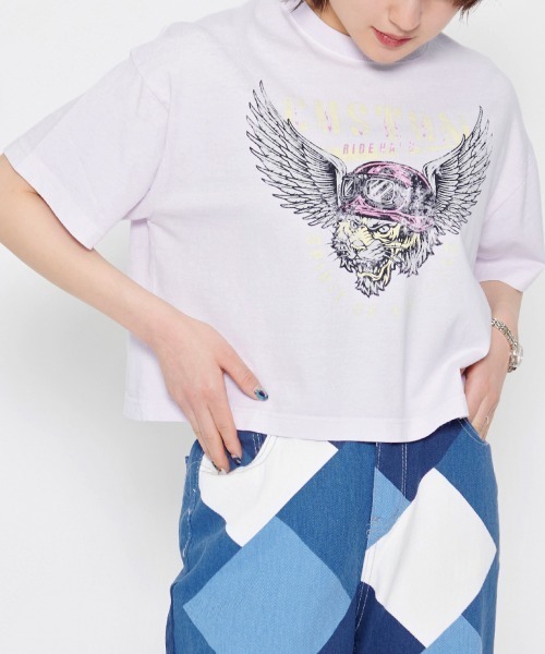 DOUBLE STEAL(ダブルスティール)の「CUSTOMプリント ショート丈Tシャツ(Tシャツ/カットソー・レディース・ラベンダー・FREE)」の2枚目の写真