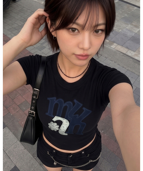 muahmuah（ムーアムーア）の「Aフラワーアップリケパッチ半袖Tシャツ [4色]（Tシャツ/カットソー・レディース・ホワイト/グレー/ピンク/ブラック・FREE）」の22枚目の写真