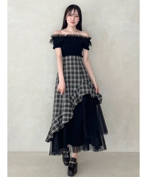 MERCURYDUO(マーキュリーデュオ)の「オフショル2WAYチュールフリルニット(ニット/セーター・レディース・ベージュ/ブラック/オフホワイト・FREE)」の14枚目の写真