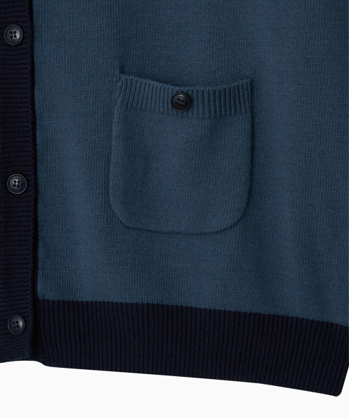 OHESHIO(オヘシオ)の「STAR TWO TONE BUTTON CARDIGAN, BLUE(カーディガン/ボレロ・レディース・その他・FREE)」の10枚目の写真