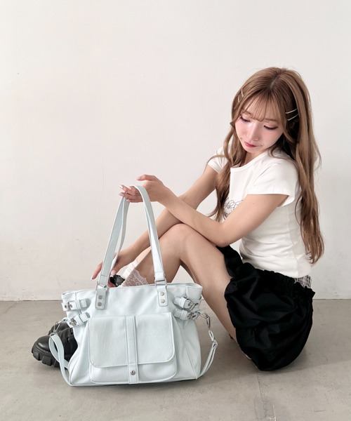 Loueme（ルエム）の「サイドベルト2WAYトートバッグ（ショルダーバッグ・レディース・ライトブルー/ブラック/ピンク/アイボリー・FREE）」の19枚目の写真