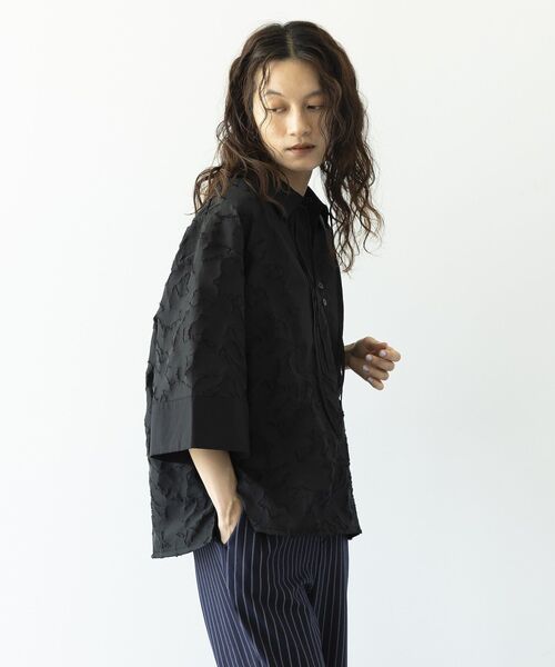 GARAGE OF GOOD CLOTHING(ガレージオブグッドクロージング)の「ジャガードタキシードブラウス(シャツ/ブラウス・レディース・ブラック/ホワイト・FREE)」の10枚目の写真