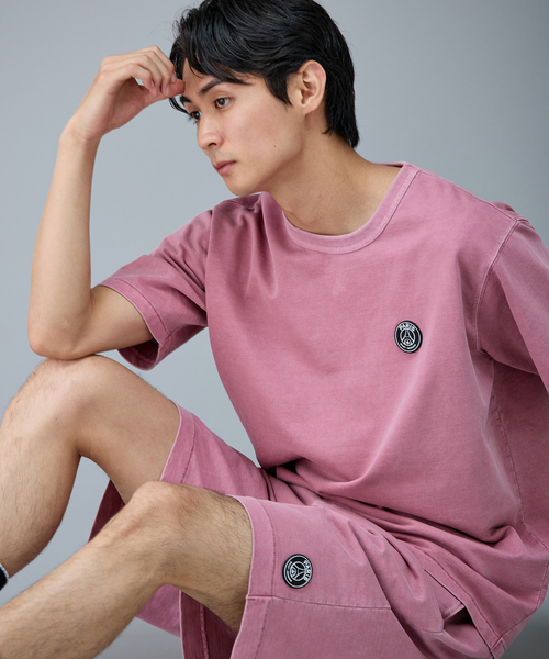 PARIS SAINT-GERMAIN（パリサンジェルマン）の「【Paris Saint-Germain / パリ・サン＝ジェルマン】 JP PIGMENT CREST TEE（Tシャツ/カットソー・メンズ・ブラック系その他/ベージュ/ピンク・SMALL/MEDIUM/LARGE/X-LARGE）」の16枚目の写真