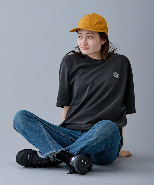 PARIS SAINT-GERMAIN（パリサンジェルマン）の「【Paris Saint-Germain / パリ・サン＝ジェルマン】 JP PIGMENT CREST TEE（Tシャツ/カットソー・メンズ・ブラック系その他/ベージュ/ピンク・SMALL/MEDIUM/LARGE/X-LARGE）」の21枚目の写真