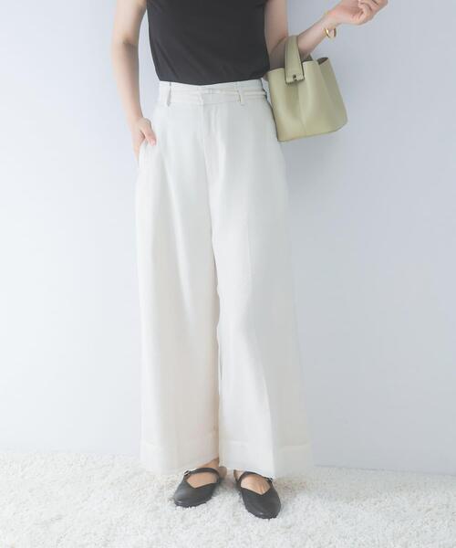URBAN RESEARCH ROSSO WOMEN(アーバンリサーチ ロッソ)の「ベルテッドシアーパンツ(その他パンツ・レディース・オフホワイト/ブラック・36/38)」の18枚目の写真