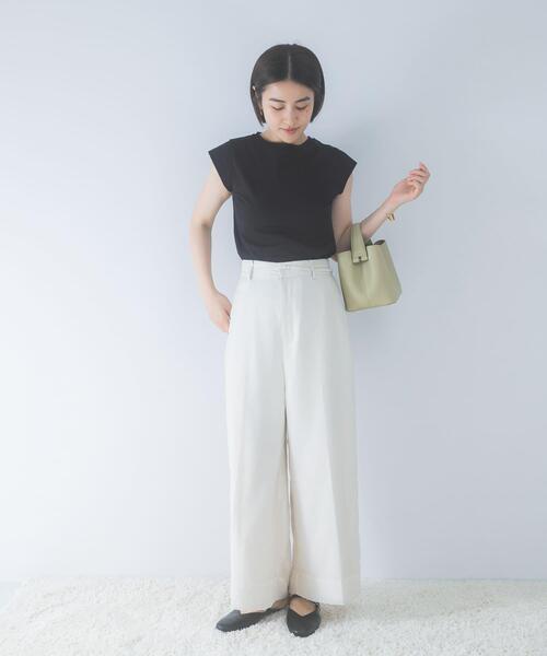 URBAN RESEARCH ROSSO WOMEN(アーバンリサーチ ロッソ)の「ベルテッドシアーパンツ(その他パンツ・レディース・オフホワイト/ブラック・36/38)」の21枚目の写真