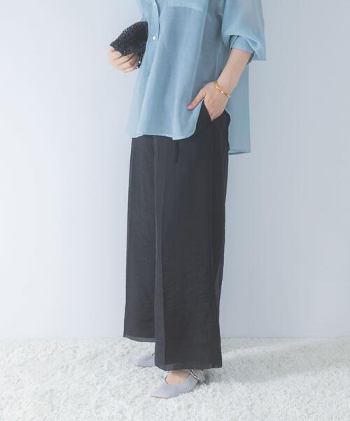 URBAN RESEARCH ROSSO WOMEN(アーバンリサーチ ロッソ)の「ベルテッドシアーパンツ(その他パンツ・レディース・オフホワイト/ブラック・36/38)」の15枚目の写真