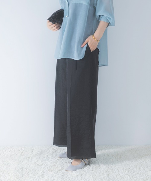 URBAN RESEARCH ROSSO WOMEN(アーバンリサーチ ロッソ)の「ベルテッドシアーパンツ(その他パンツ・レディース・オフホワイト/ブラック・36/38)」の11枚目の写真