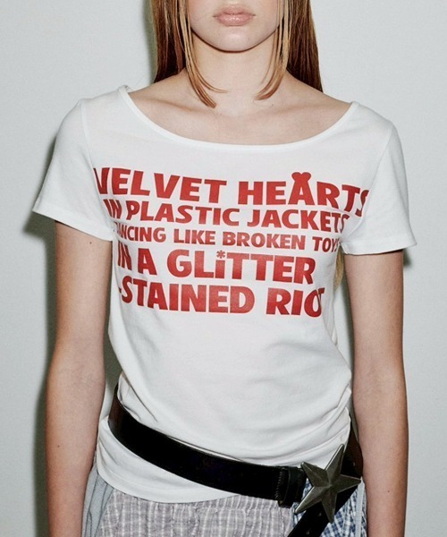 runningHIGH(ランニングハイ)の「【runningHIGH】LETTERING SLIM H/S TEE / 【ランニングハイ】レタリングスリム半袖Tシャツ(Tシャツ/カットソー・レディース・グリーン/ネイビー/ホワイト/ブラック/ライトブルー/ミント・ONE SIZE)」の9枚目の写真