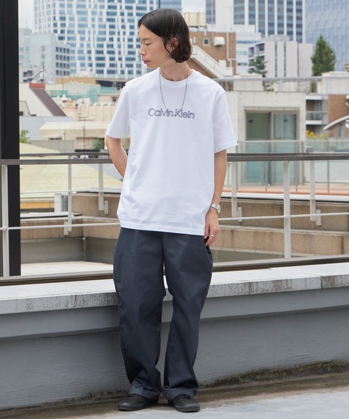 Calvin Klein（カルバン・クライン）の「Calvin Klein/カルバンクライン SS 20S EU SPW HD SHIN STNDRD GRAPHIC TEE フロント ブランドロゴ 半袖 クルーネック Tシャツ メンズ レディース ユニセックス 2026年 夏 夏服（Tシャツ/カットソー・メンズ・ホワイト/ブラック/オリーブ・S/M/L/XL）」の10枚目の写真