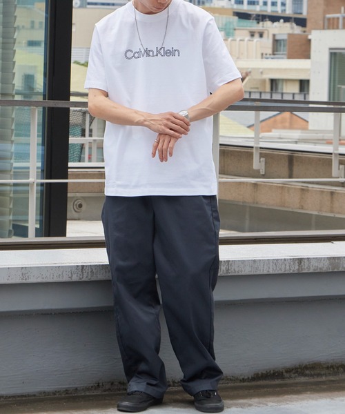 Calvin Klein（カルバン・クライン）の「Calvin Klein/カルバンクライン SS 20S EU SPW HD SHIN STNDRD GRAPHIC TEE フロント ブランドロゴ 半袖 クルーネック Tシャツ メンズ レディース ユニセックス 2026年 夏 夏服（Tシャツ/カットソー・メンズ・ホワイト/ブラック/オリーブ・S/M/L/XL）」の11枚目の写真