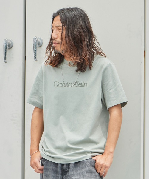 Calvin Klein（カルバン・クライン）の「Calvin Klein/カルバンクライン SS 20S EU SPW HD SHIN STNDRD GRAPHIC TEE フロント ブランドロゴ 半袖 クルーネック Tシャツ メンズ レディース ユニセックス 2026年 夏 夏服（Tシャツ/カットソー・メンズ・ホワイト/ブラック/オリーブ・S/M/L/XL）」の16枚目の写真