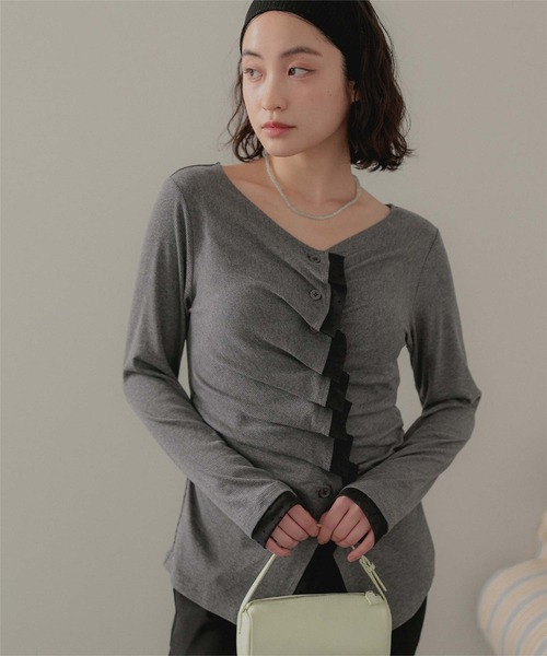 miette(ミエット)の「フロントギャザーチュールドッキングトップス(Tシャツ/カットソー・レディース・ブラック/チャコール/アイボリー・FREE)」の13枚目の写真