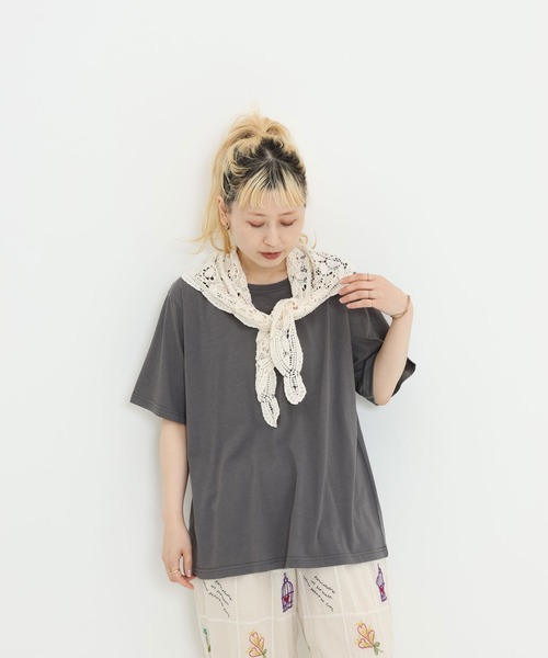 HEART MARKET（ハートマーケット）の「さらっとやわらかT（Tシャツ/カットソー・レディース・ナチュラル/グレイッシュベージュ/ブラック系/ホワイト/ブラック/カーキ/ネイビー/チャコール/イエロー・MEDIUM/LARGE/LL）」の4枚目の写真