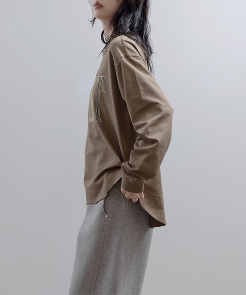 Eimee Law(エイミーロウ)の「エンブロ ロゴジョーゼットプルオーバー(Tシャツ/カットソー・レディース・ブラック/アイボリー/ライトブラウン・FREE)」の9枚目の写真