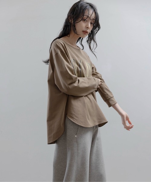 Eimee Law(エイミーロウ)の「エンブロ ロゴジョーゼットプルオーバー(Tシャツ/カットソー・レディース・ブラック/アイボリー/ライトブラウン・FREE)」の18枚目の写真