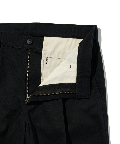 Levi's(リーバイス)の「Levi's/リーバイス WORKWEAR ルーズ プリーツ ワークチノ(チノパンツ・メンズ・ブラック・34inch/28inch/30inch/32inch)」の3枚目の写真