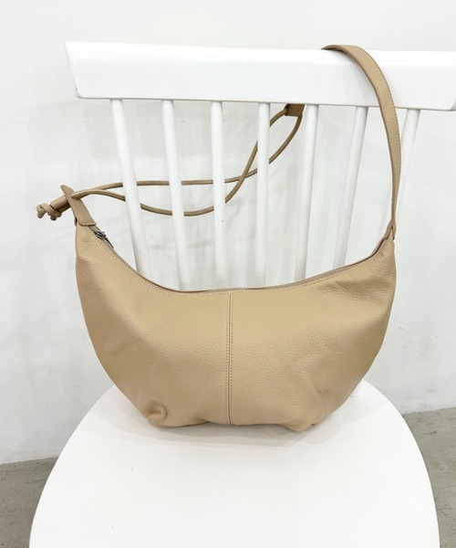 NATURALIST(ナチュラリスト)の「ドローストリング ハーフムーンショルダーバッグ(ショルダーバッグ・レディース・ベージュ/アイボリー/ブラック・FREE)」の22枚目の写真