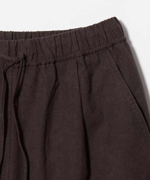 green label relaxing（グリーンレーベルリラクシング）の「［size SHORT/TALLあり］BREEZE LINEN ブリーズリネン ワイド パンツ 2（その他パンツ・レディース・モカ/ブラック/ダークブラウン・TALL/SHORT/42/38/36/34/40）」の22枚目の写真