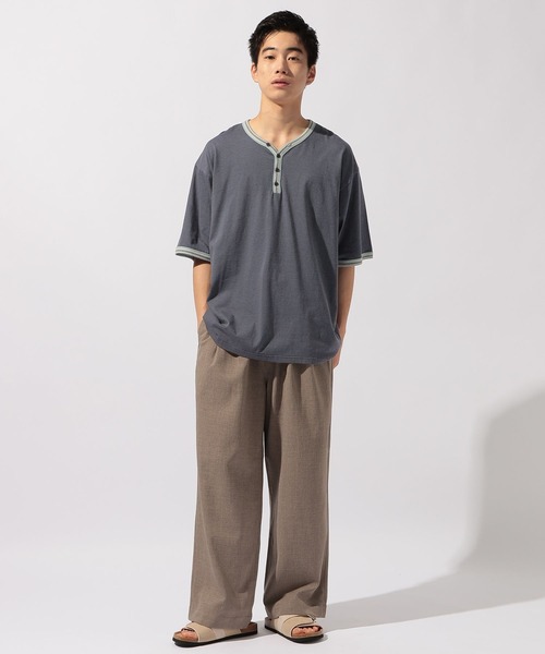 niko and...(ニコアンド)の「冷感ボーダーヘンリーネックTシャツ(Tシャツ/カットソー・メンズ・オフホワイト/ピンク/チャコール・MEDIUM/LARGE)」の13枚目の写真