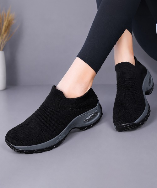 Miniministore（ミニミニストア）の「ローカットスニーカー軽量ニットスリッポン（スニーカー・レディース・ブラック/モカ/ホワイト×ブラック/ホワイト/ネイビー/ブラック×グレー・23.0cm/24.0cm/23.5cm/22.5cm/24.5cm）」の19枚目の写真