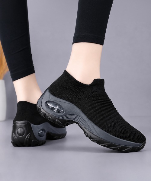 Miniministore（ミニミニストア）の「ローカットスニーカー軽量ニットスリッポン（スニーカー・レディース・ブラック/モカ/ホワイト×ブラック/ホワイト/ネイビー/ブラック×グレー・23.0cm/24.0cm/23.5cm/22.5cm/24.5cm）」の20枚目の写真