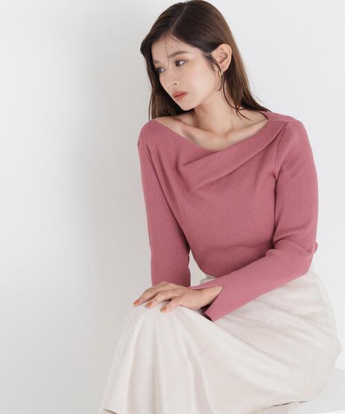 NATURAL BEAUTY BASIC(ナチュラルビューティーベーシック)の「ドレープネックリブニット(ニット/セーター・レディース・ピンク/オフホワイト/ブラック・フリ-)」の1枚目の写真