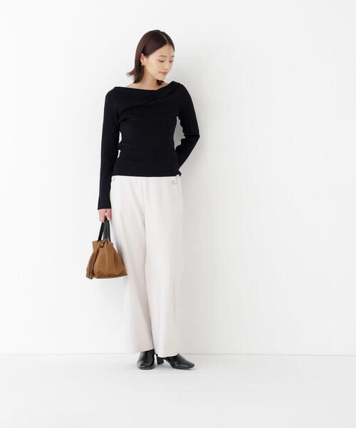 NATURAL BEAUTY BASIC(ナチュラルビューティーベーシック)の「ドレープネックリブニット(ニット/セーター・レディース・ピンク/オフホワイト/ブラック・フリ-)」の4枚目の写真