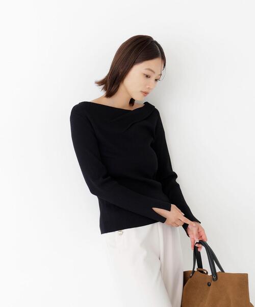 NATURAL BEAUTY BASIC(ナチュラルビューティーベーシック)の「ドレープネックリブニット(ニット/セーター・レディース・ピンク/オフホワイト/ブラック・フリ-)」の5枚目の写真