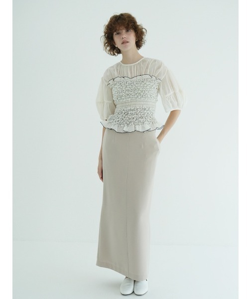CLANE(クラネ)の「CLANE/クラネ/COLOR STITCHED SHIRRING TOPS(Tシャツ/カットソー・レディース・アイボリー/モスグリーン/ブラック・1)」の10枚目の写真