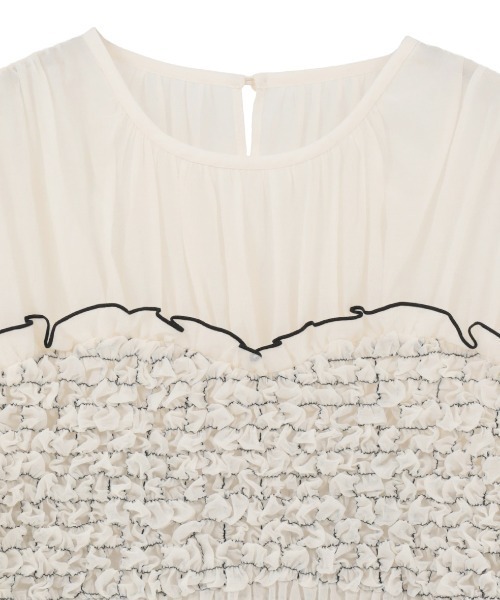CLANE(クラネ)の「CLANE/クラネ/COLOR STITCHED SHIRRING TOPS(Tシャツ/カットソー・レディース・アイボリー/モスグリーン/ブラック・1)」の14枚目の写真