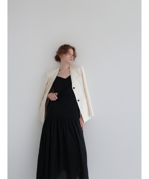 NOWNS（ナウンス）の「Noe | Soft scarf jacket set（ノーカラージャケット・レディース・アイボリー/ブラック・FREE）」の5枚目の写真