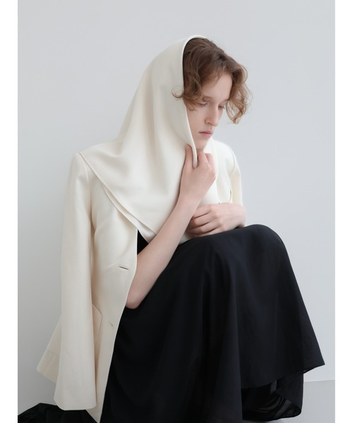 NOWNS（ナウンス）の「Noe | Soft scarf jacket set（ノーカラージャケット・レディース・アイボリー/ブラック・FREE）」の9枚目の写真