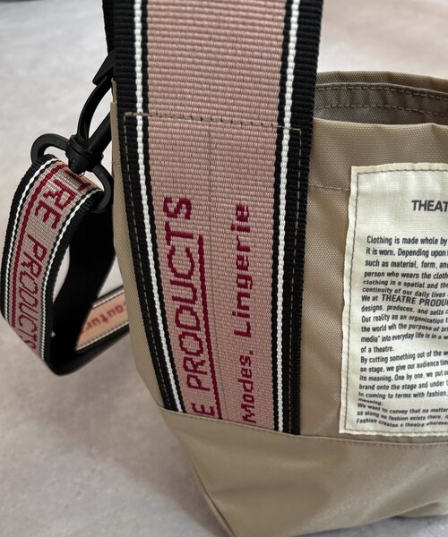 Chez toi(シェトワ)の「【THEATRE PRODUCTS 】ロゴテープ2WAYショルダーバッグ(ショルダーバッグ・レディース・ブラック/ベージュ/グレー・FREE)」の5枚目の写真