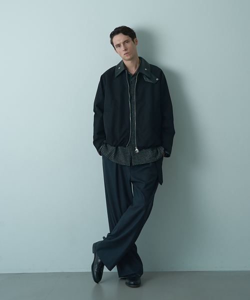 Barbour(バブアー)の「Barbour (バブアー) 別注 TRANSPORT MODIFY(その他アウター・メンズ・ブラック/ブラウン・42/38/36/40)」の3枚目の写真