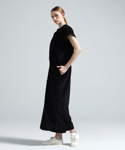Y-3(ワイスリー)の「Y-3 VELVET CORDUROY JUMPSUIT(ワンピース・レディース・ブラック・XX-SMALL/X-SMALL/SMALL)」の2枚目の写真
