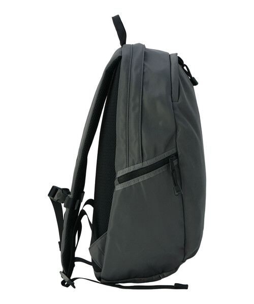 DANTON(ダントン)の「MONTAINVILLE 21 - Polyester Twill 21L Backpack(バックパック/リュック・レディース・グレー/オリーブ/ブラック・-)」の8枚目の写真