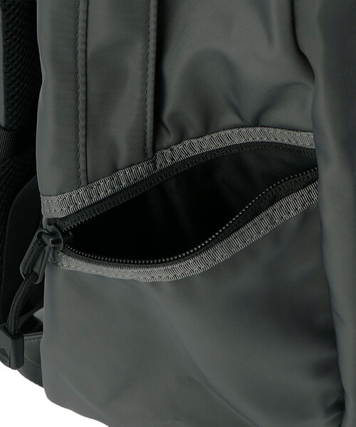 DANTON(ダントン)の「MONTAINVILLE 21 - Polyester Twill 21L Backpack(バックパック/リュック・レディース・グレー/オリーブ/ブラック・-)」の15枚目の写真