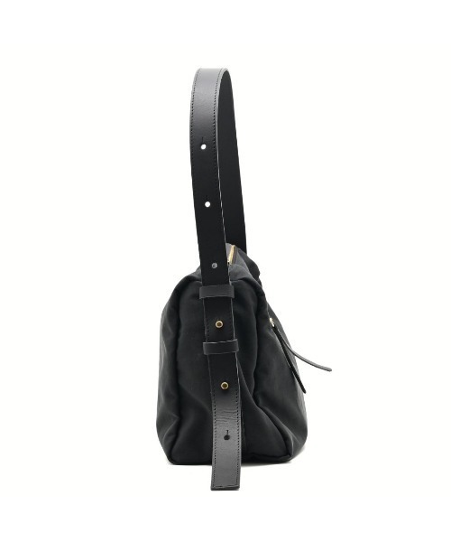 CLEDRAN(クレドラン)の「【軽量ナイロン×牛革】CL4025 LALI SQUARE HALF SHOULDER(ショルダーバッグ・レディース・ベージュ/ブラック/ブルーグレー・FREE)」の8枚目の写真