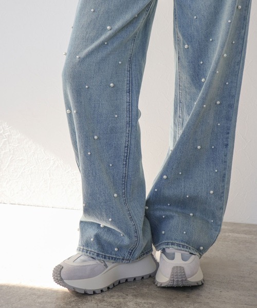 Cepica(セピカ)の「パール付デニムパンツ(デニムパンツ・レディース・ブルー・FREE)」の11枚目の写真