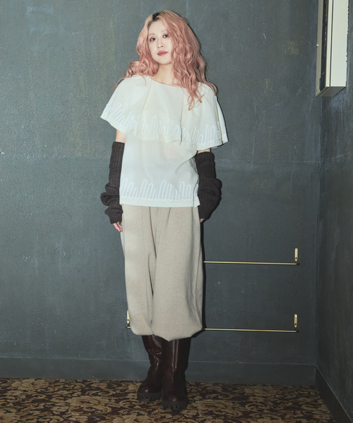 JOURNAL STANDARD(ジャーナルスタンダード)の「【SALLY VINTAGE × JOURNAL STANDARD】SALLY ORGANDY BLOUSE(シャツ/ブラウス・レディース・ブラック/アイボリー・FREE)」の4枚目の写真