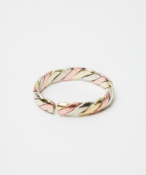 Chick(チック)の「【es】【Comb Metal】spiral ring(リング・メンズ・ブラウン・19/16)」の2枚目の写真