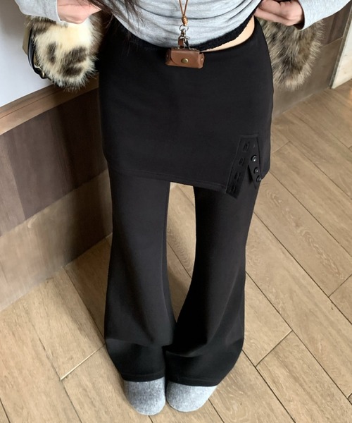LAC-VERT(ラック・ヴェール)の「スカートレイヤードフレアパンツ(その他パンツ・レディース・ブラック/ブラウン・FREE)」の7枚目の写真