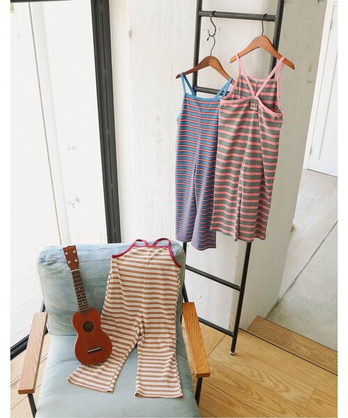 apres les cours（アプレレクール）の「【リンク】マルチボーダーサロペット（サロペット/オーバーオール・キッズ・アイボリー/ピンク/サックスブルー・100/90/110/80/70）」の15枚目の写真