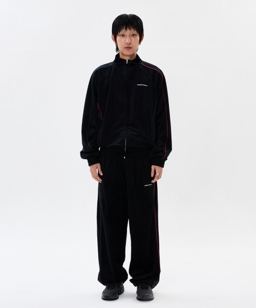 WKNDRS（ウィーキャンドース）の「VELVET TRACK JACKET (BLACK)（ナイロンジャケット・レディース・その他・MEDIUM/LARGE/X-LARGE）」の7枚目の写真