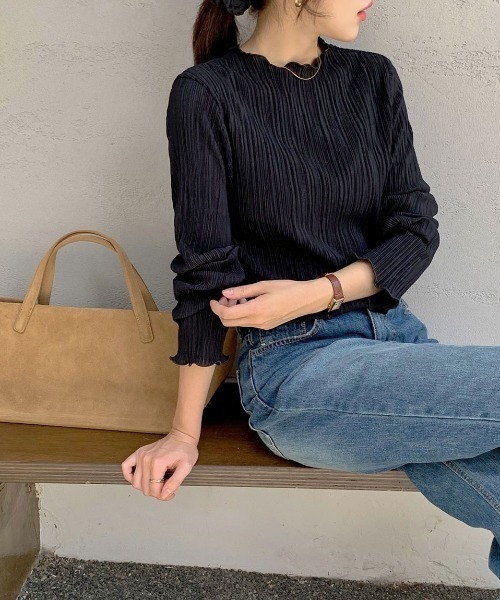 FAVORITO(ファヴォリート)の「ノーカラー長袖TEE(Tシャツ/カットソー・レディース・ブラック/オフホワイト・F)」の19枚目の写真