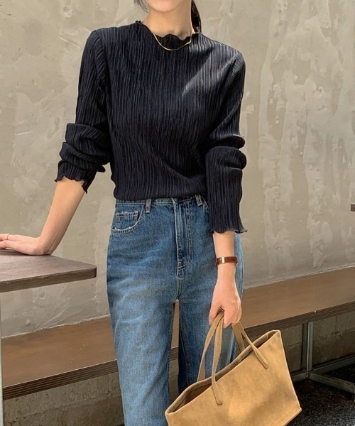 FAVORITO(ファヴォリート)の「ノーカラー長袖TEE(Tシャツ/カットソー・レディース・ブラック/オフホワイト・F)」の8枚目の写真