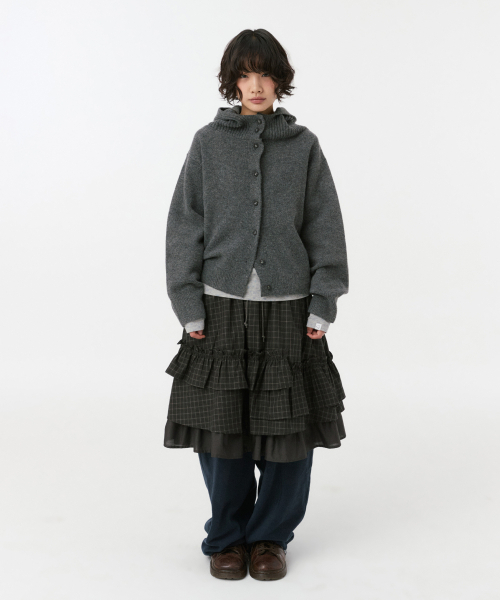 OHESHIO(オヘシオ)の「クロップドフーディー ハイネックカーディガン、チャコール(カーディガン/ボレロ・レディース・その他・FREE)」の2枚目の写真