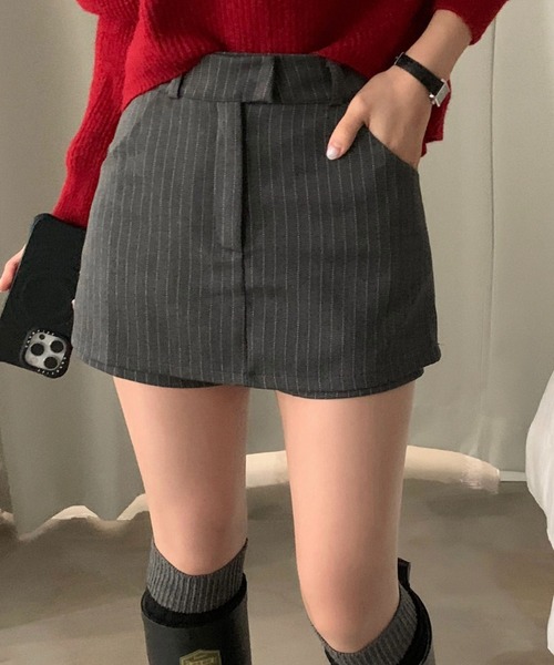 Aelina(エリナ)の「ストライプ柄ハイウエストショートキュロットスカート(その他パンツ・レディース・グレー/ブラック・M/S)」の12枚目の写真